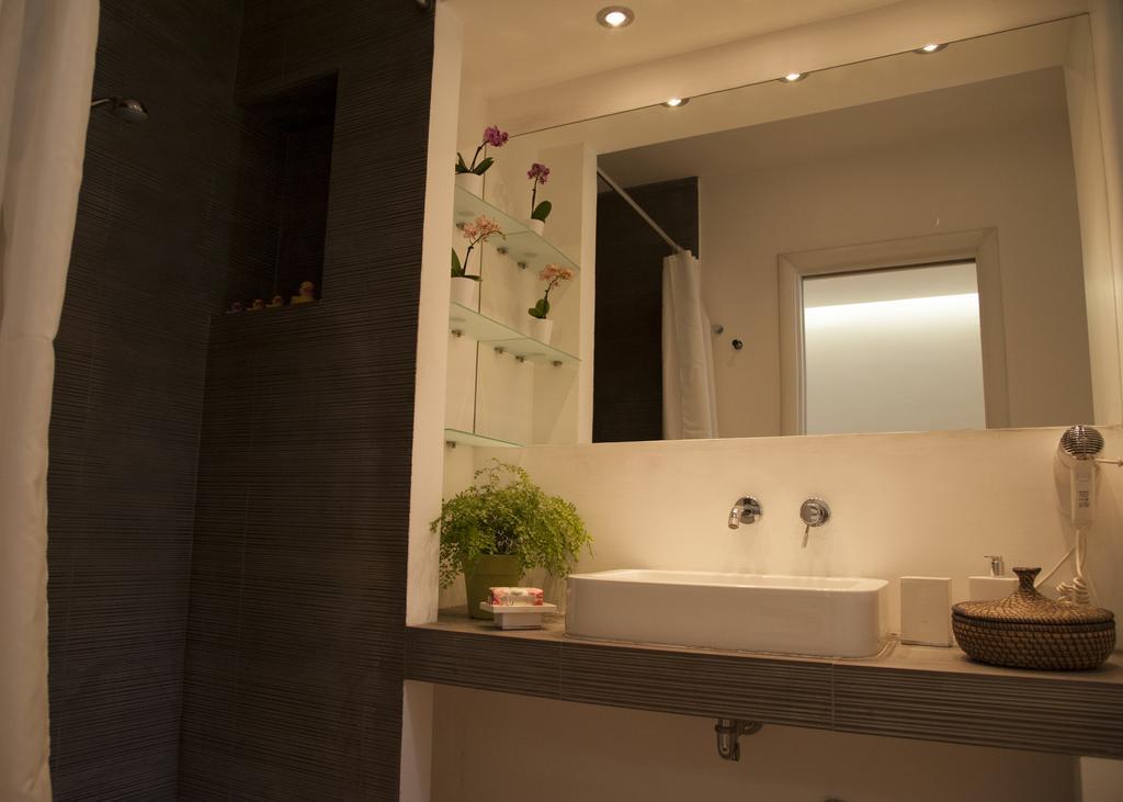 Center 2 Rooms B&B Рим Экстерьер фото