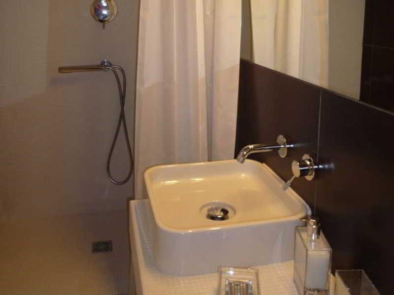 Center 2 Rooms B&B Рим Экстерьер фото